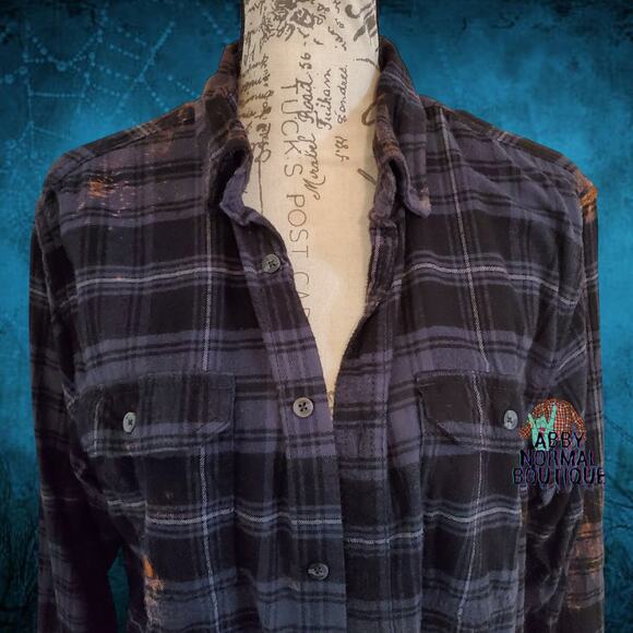 Gothic Button-Up Flannel Shirt, Wearing Black and White Plaid Large - Picture 6 of 9
